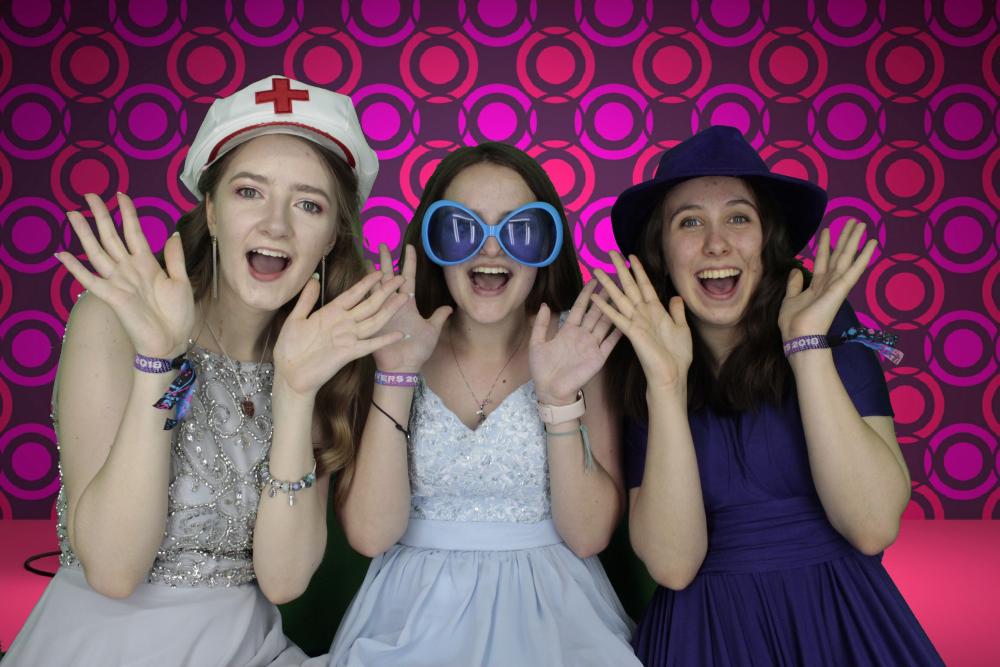 Silvermere Notre Dame  | View more photos from the event at gallery.myphotoboothexperience.co.uk/u/MyPhotoBoothExperienceLtd/Silvermere-Notre-Dame